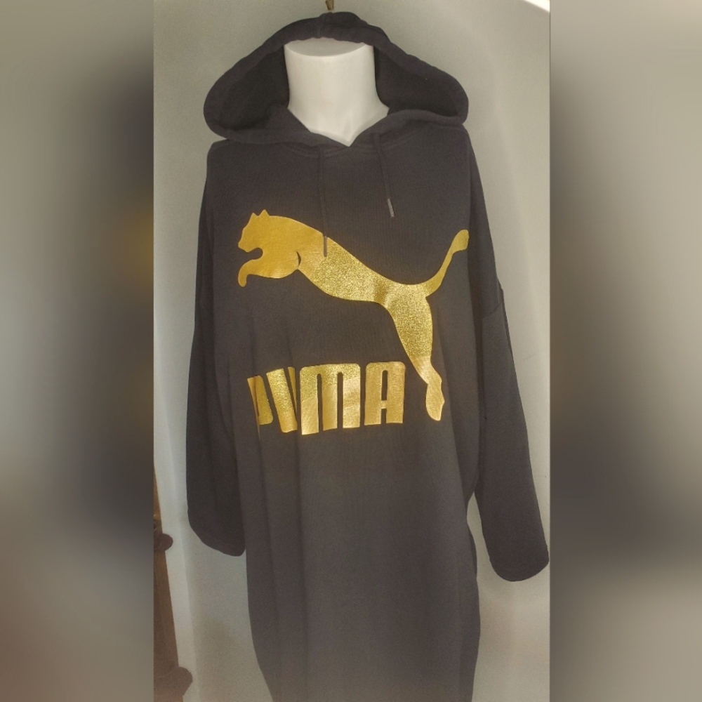 PUMA - size M- Hoodie dress - over the knee- oversize- LIKE NEW